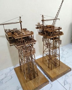Our miniature rig facility, highlighting our complex designs
